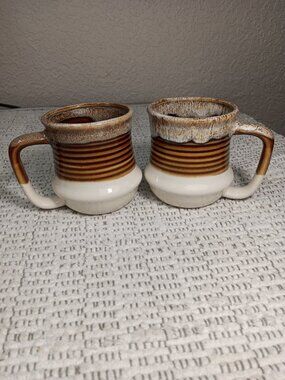 Vintage 1970’s Set of Two Brown Stoneware Drip Glaze 10 oz Mugs Made in Taiwan
